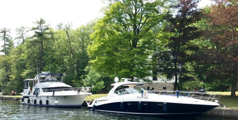 Boats at Chaffey's Locks