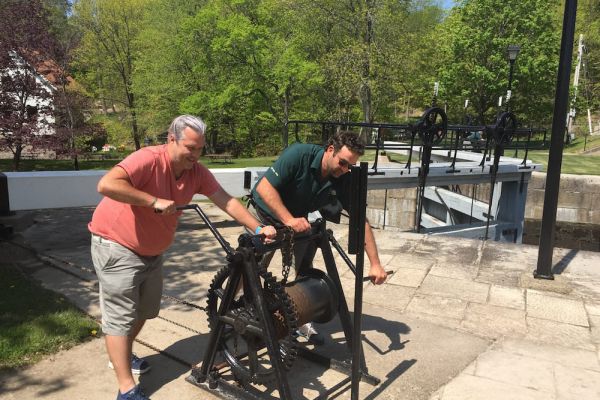 cranking-out-the-gates-on-chaffeys-lock-forcier0EEC4E69-8AEC-A392-11F6-19D614F4FAD3.jpg