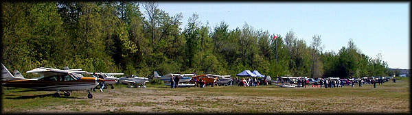 airplanes - airfield - north crosby - low res - 2005.jpg