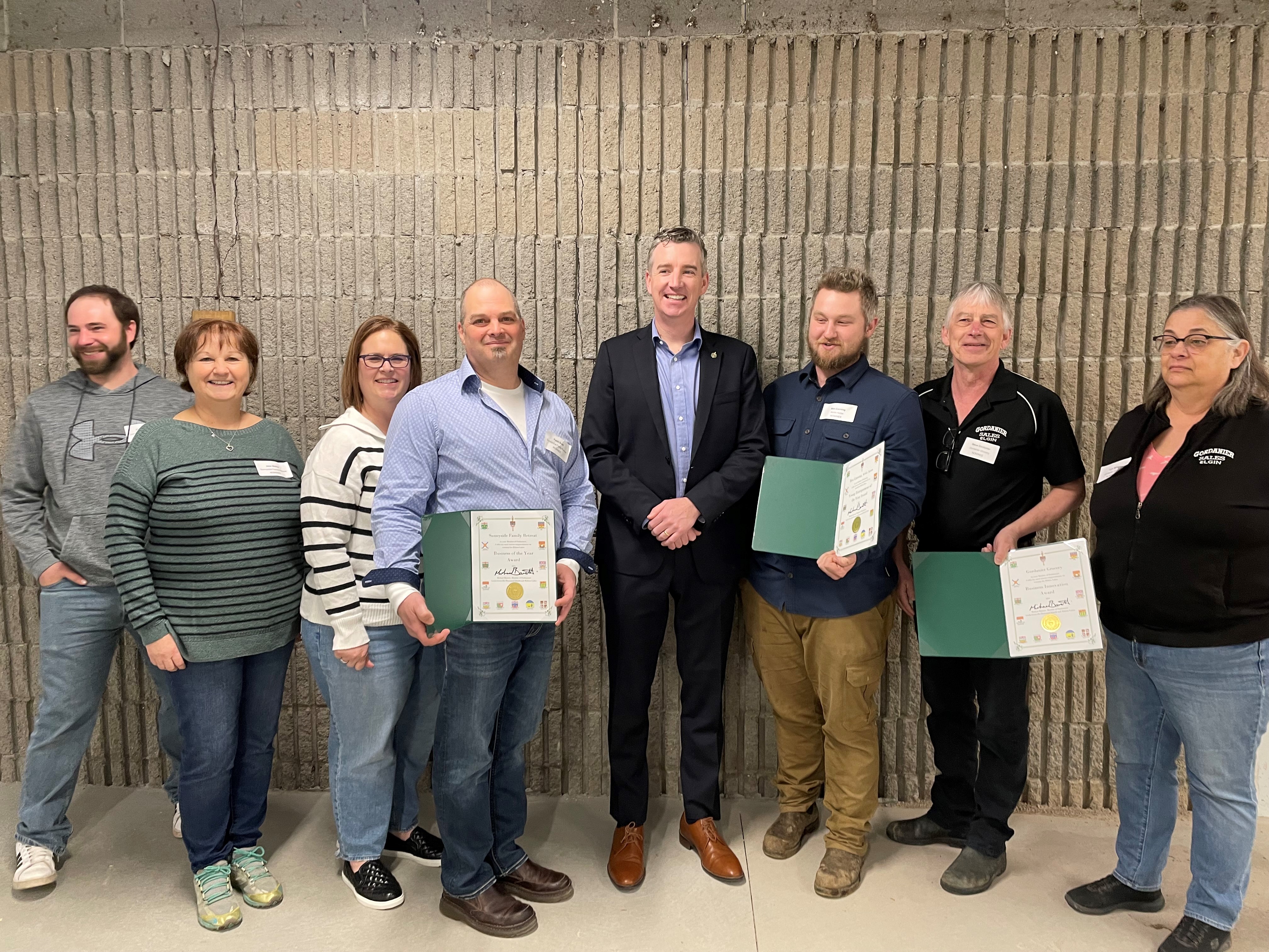 2021 Rideau Lakes Business Recognition Awards Winners with MP