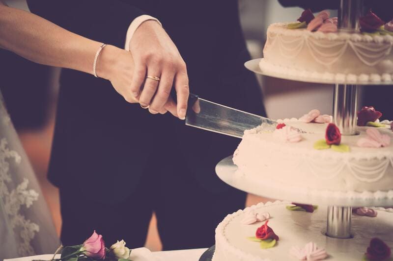cut the cake