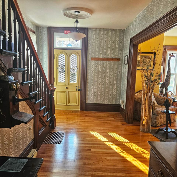 Newboro House Bed &amp; Breakfast