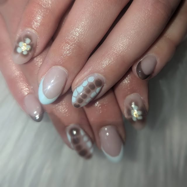 Your Nail Girl