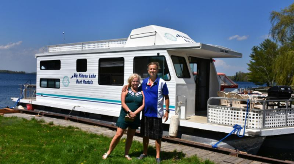 Big Rideau Lake Boat Rentals in Portland